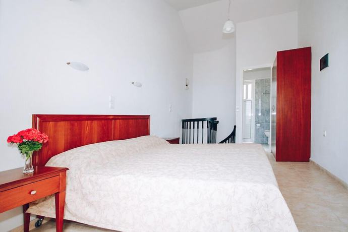 Imagen de la habitación del Hotel Kalimera, Stalos. Foto 15