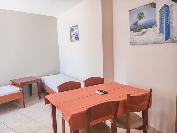 Imagen de la habitación del Hotel Kalimera, Stalos. Foto 19