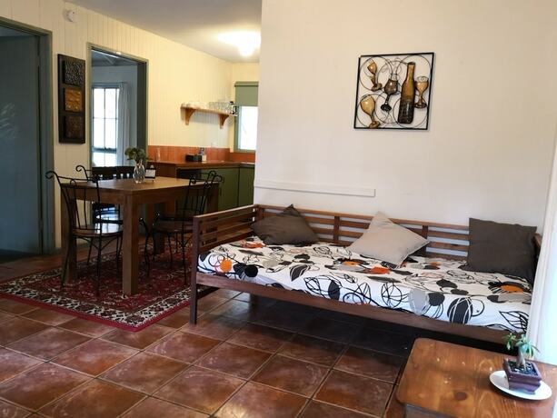 Imagen general del Hotel Kalimna Woods Cottages. Foto 11