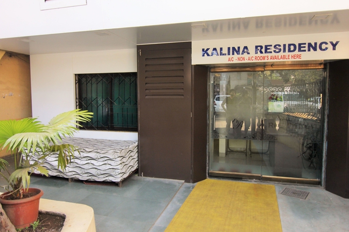 Imagen de los interiores del Hotel Kalina Residency. Foto 11