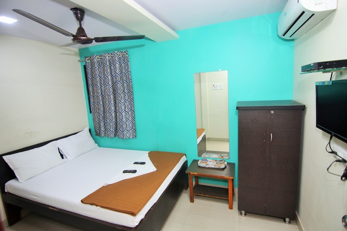 Imagen de la habitación del Hotel Kalina Residency. Foto 6