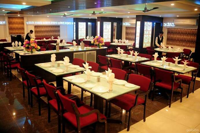 Imagen del bar/restaurante del Hotel Kalinga, Indore. Foto 3