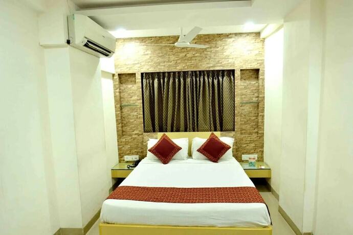 Imagen de la habitación del Hotel Kalinga, Indore. Foto 4