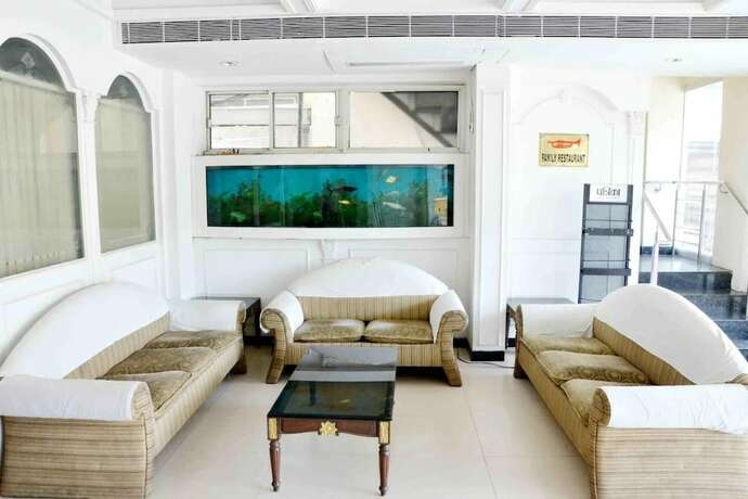 Imagen de los interiores del Hotel Kalinga, Indore. Foto 20
