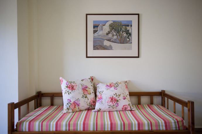 Imagen de la habitación del Hotel Kalithea Apartments. Foto 5