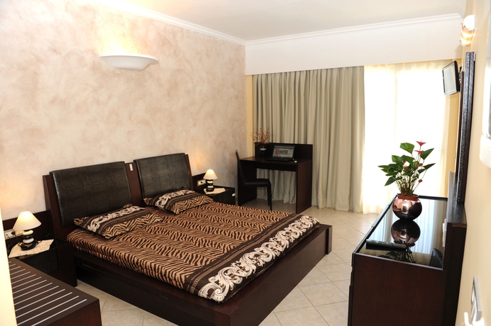 Imagen de la habitación del Hotel Kalithea. Foto 9