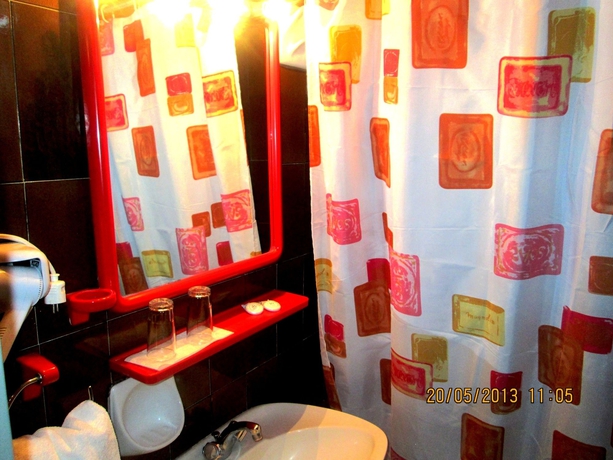 Imagen de la habitación del Hotel Kalithea Sun & Sky. Foto 9