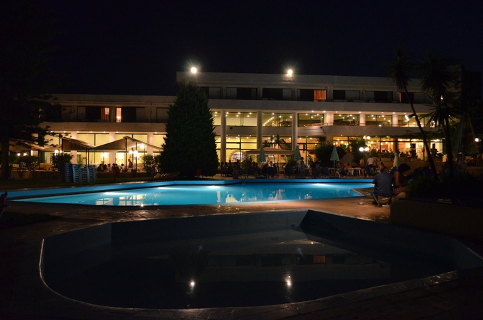 Imagen general del Hotel Kalithea Sun & Sky. Foto 4