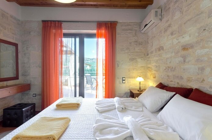 Imagen general del Hotel Kalives Orchard Villas. Foto 5