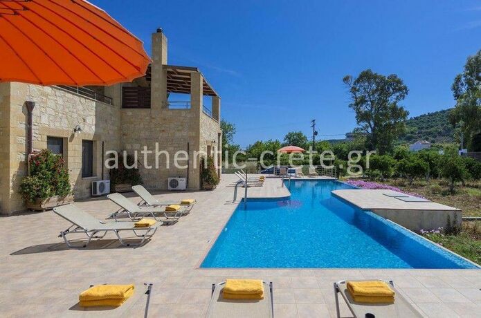 Imagen general del Hotel Kalives Orchard Villas. Foto 10