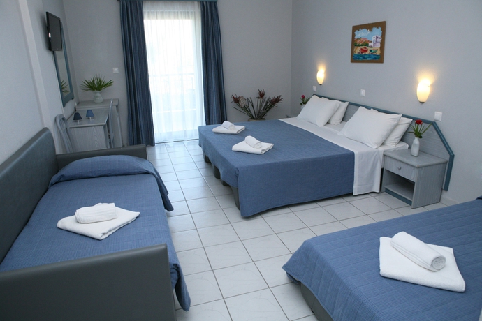 Imagen de la habitación del Hotel Kalives Resort. Foto 5
