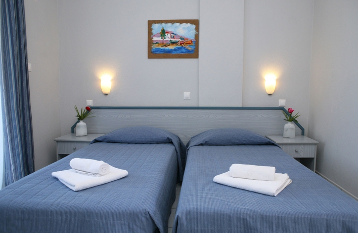 Imagen de la habitación del Hotel Kalives Resort. Foto 6