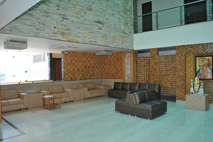 Imagen de los interiores del Hotel Kalka Royal. Foto 17