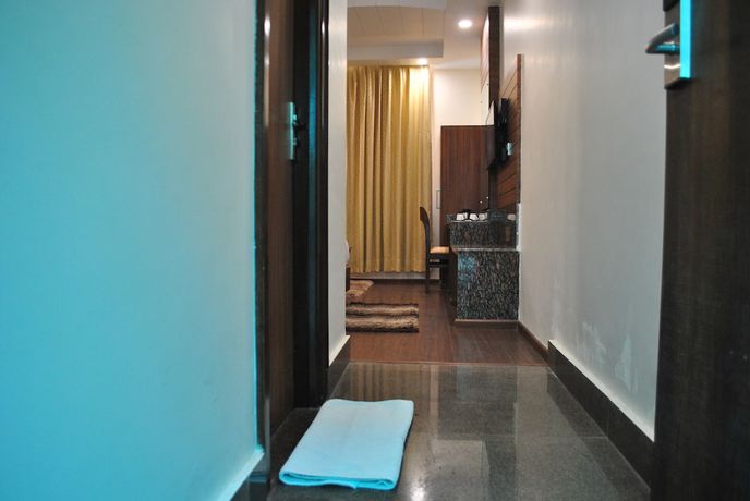 Imagen de la habitación del Hotel Kalka Royal. Foto 4