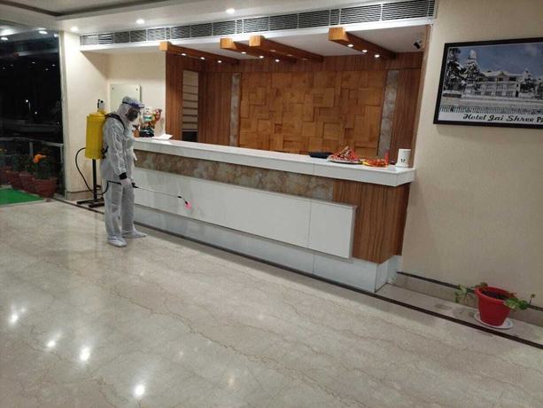 Imagen de los interiores del Hotel Kalka Royal. Foto 20