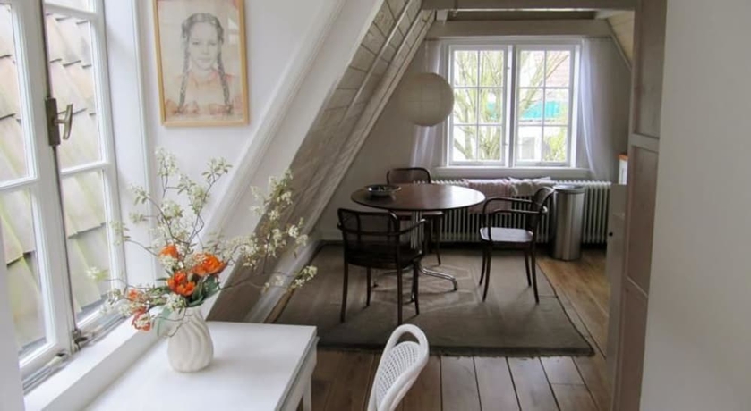 Imagen de la habitación del Hotel Kalkmarkt Suites. Foto 19
