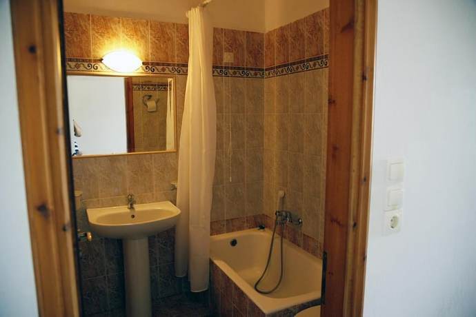 Imagen de la habitación del Hotel Kalliopi. Foto 14