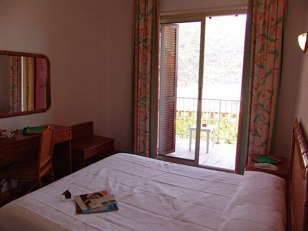 Imagen de la habitación del Hotel Kalliste, Ota. Foto 4