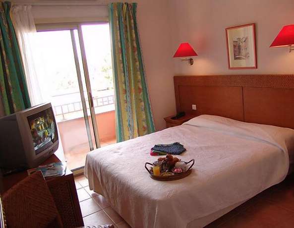 Imagen de la habitación del Hotel Kalliste, Ota. Foto 18