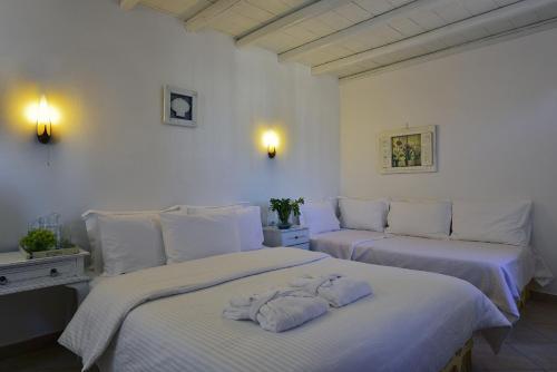 Imagen de la habitación del Hotel Kallisti, Fol&eacute;gandros. Foto 10