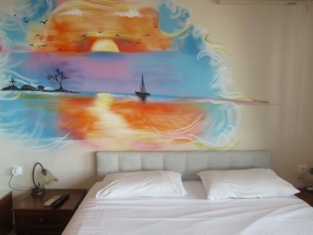 Imagen de la habitación del Hotel Kallisto Studios. Foto 12