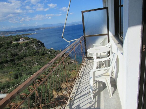 Imagen de la habitación del Hotel Kallisto Studios. Foto 17