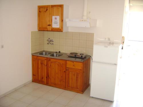 Imagen de la habitación del Hotel Kallithea, Loutra Edipsou. Foto 6