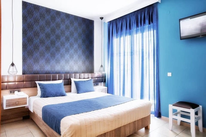 Imagen de la habitación del Hotel Kallitsakis Beach. Foto 6