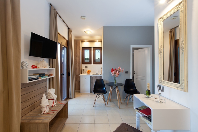 Imagen de los interiores del Hotel Kallitsakis Beach. Foto 18
