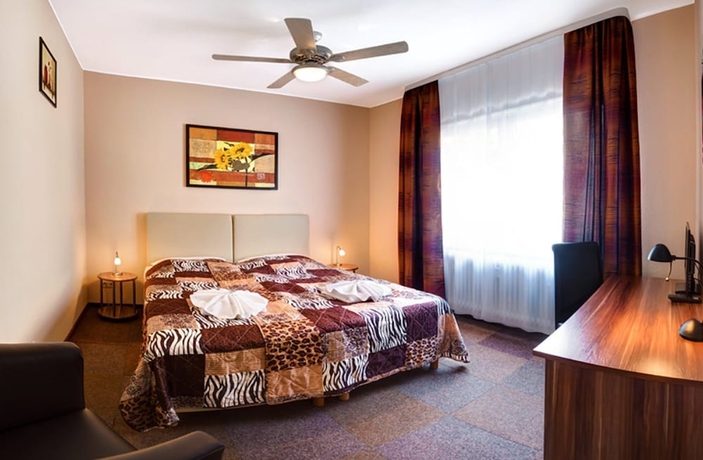 Imagen de la habitación del Hotel Kallmeyer. Foto 13