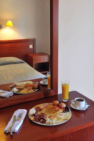 Imagen de la habitación del Hotel Kalloni. Foto 5