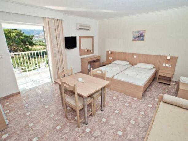 Imagen general del Hotel Kalloudis Apartments. Foto 3