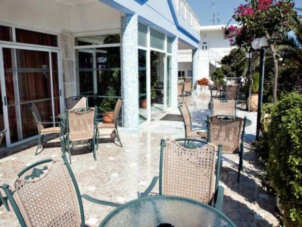 Imagen general del Hotel Kalloudis Apartments. Foto 9