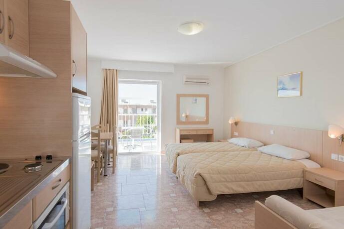Imagen general del Hotel Kalloudis Apartments. Foto 10