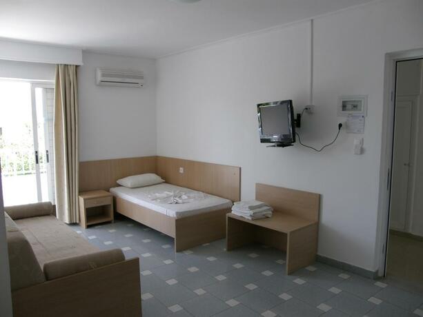 Imagen general del Hotel Kalloudis Apartments. Foto 14