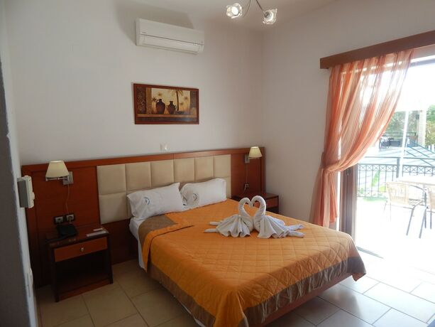 Imagen general del Hotel Kaloni village apartments. Foto 12