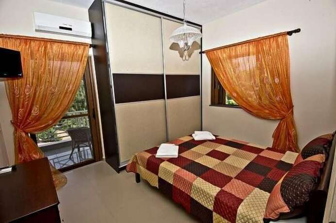 Imagen general del Hotel Kaloni village apartments. Foto 13