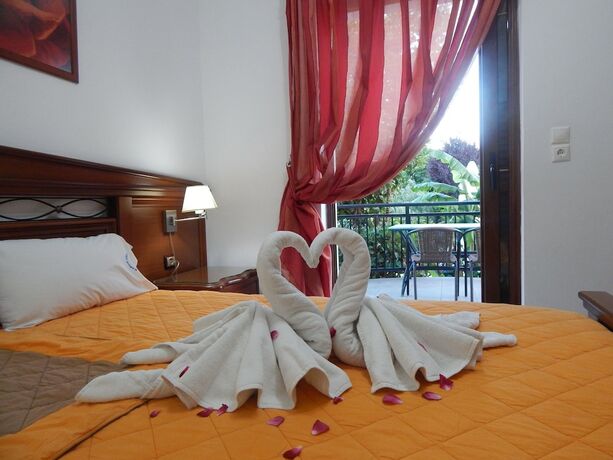 Imagen general del Hotel Kaloni village apartments. Foto 14