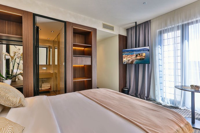 Imagen de la habitación del Hotel Kalos, Becici. Foto 2