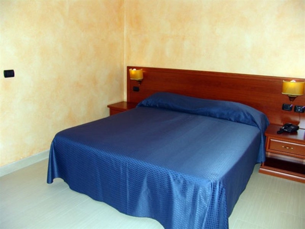 Imagen general del Hotel Kalos, GIARDINI NAXOS. Foto 2