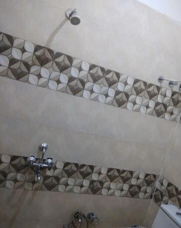 Imagen de la habitación del Hotel Kalpshil. Foto 3