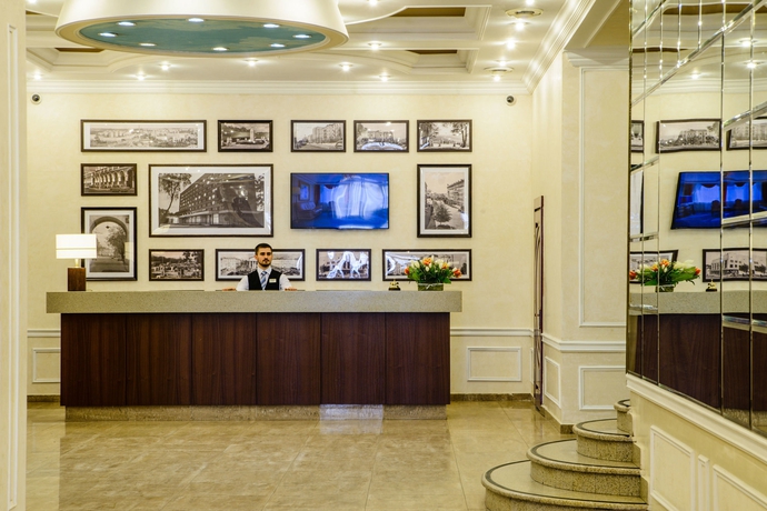 Imagen de los interiores del Hotel Kaluga. Foto 16
