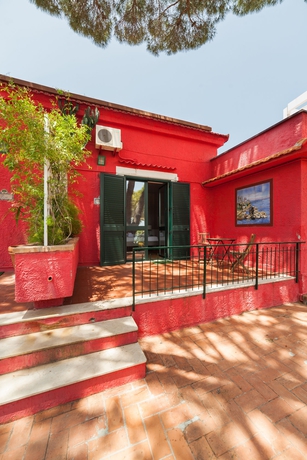 Imagen de los exteriores del Hotel Kalura. Foto 15