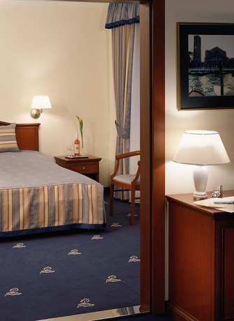 Imagen de la habitación del Hotel Kalvaria, Gyor. Foto 5