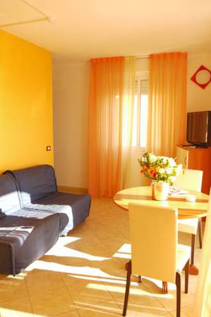 Imagen de la habitación del Hotel Kaly. Foto 6