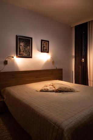 Imagen de la habitación del Hotel Kalypso, Primorsko. Foto 15