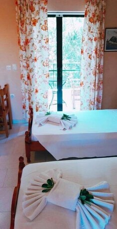 Imagen de la habitación del Hotel Kalypso Studios, Kavos. Foto 18