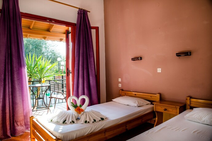 Imagen de la habitación del Hotel Kalypso Studios, Kavos. Foto 21