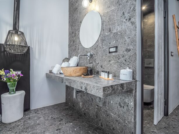 Imagen de la habitación del Hotel Kalypso Suites. Foto 20