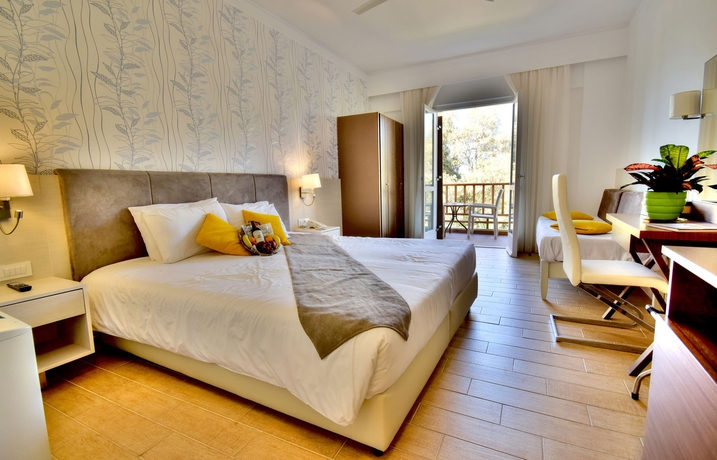 Imagen de la habitación del Hotel Kalyves Beach. Foto 7